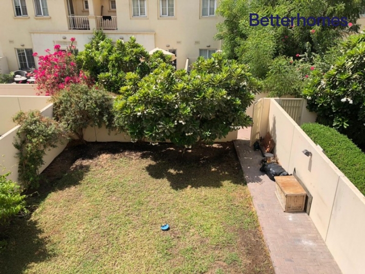 3 Bedrooms Villa in Springs 5
