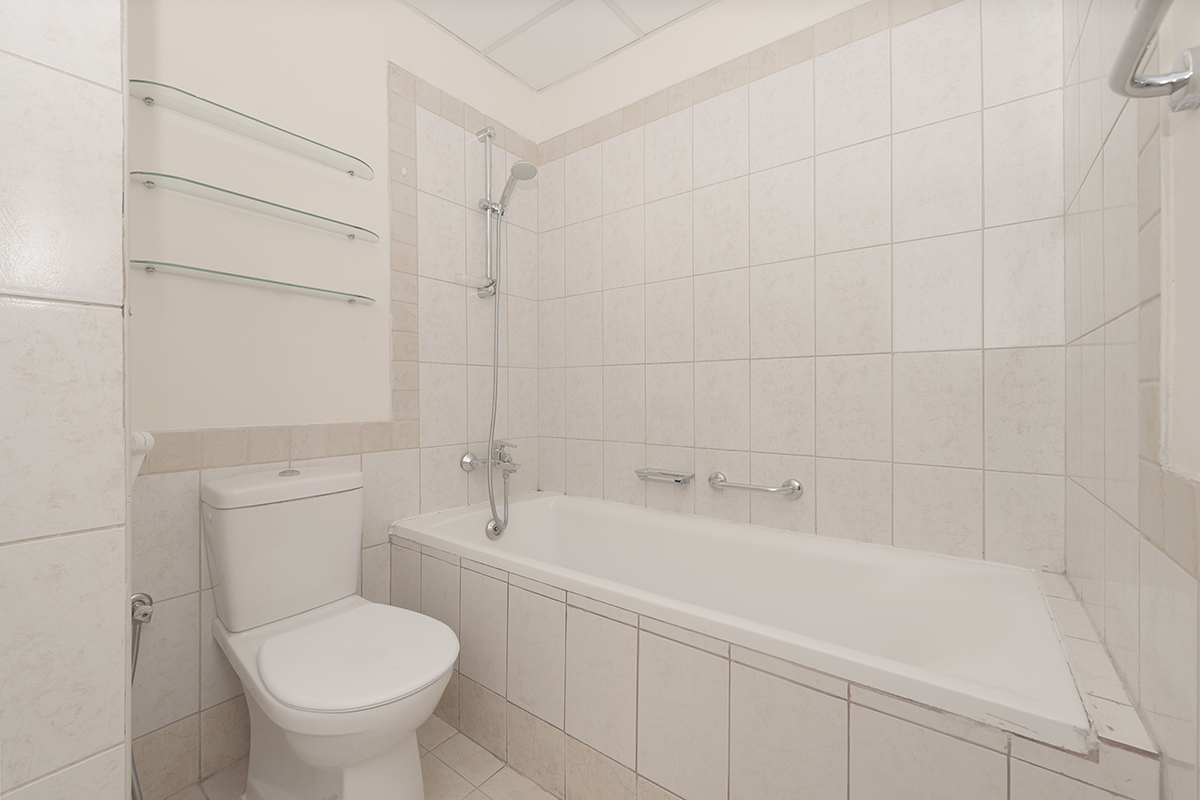 3 Bedrooms Villa in Springs 5