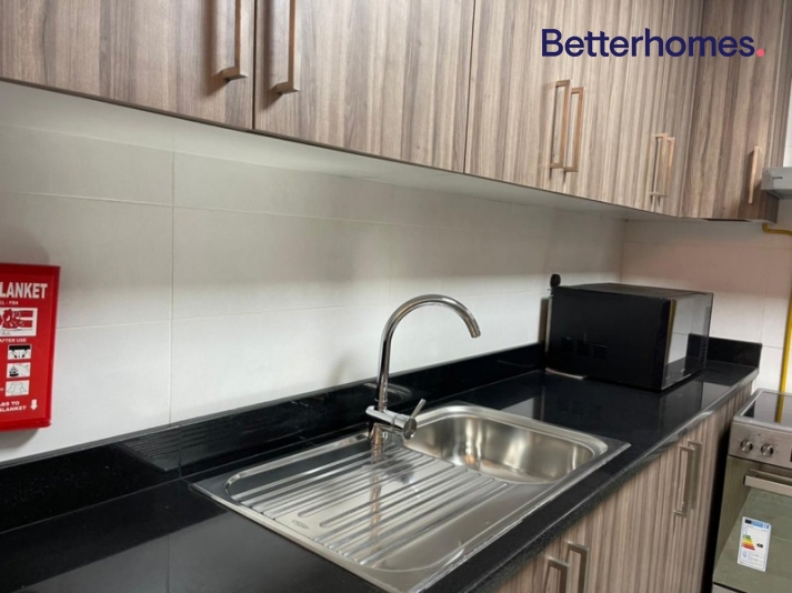1 Bedroom Apartment in Dunya Tower