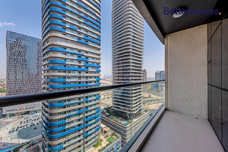 1 Bedroom Apartment in Dunya Tower