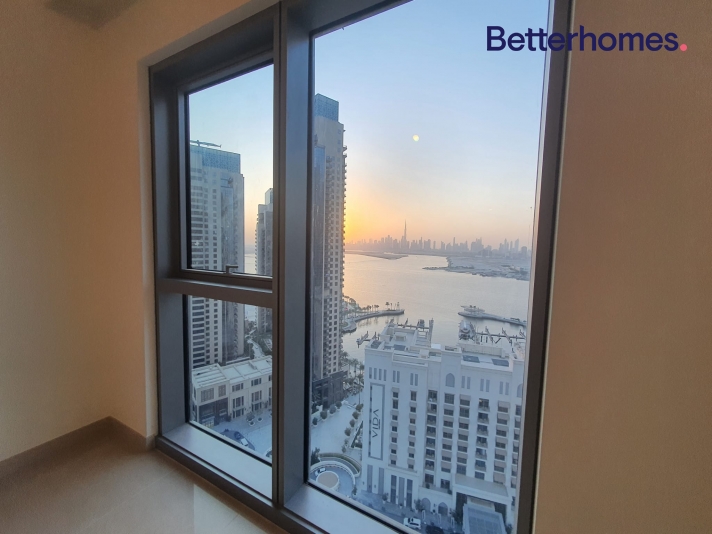 2 Bedrooms Apartment in Harbour Views 1
