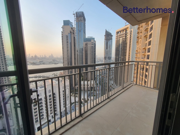 2 Bedrooms Apartment in Harbour Views 1