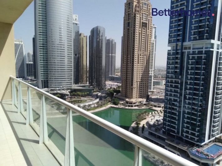2 Bedrooms Apartment in Lake View Tower