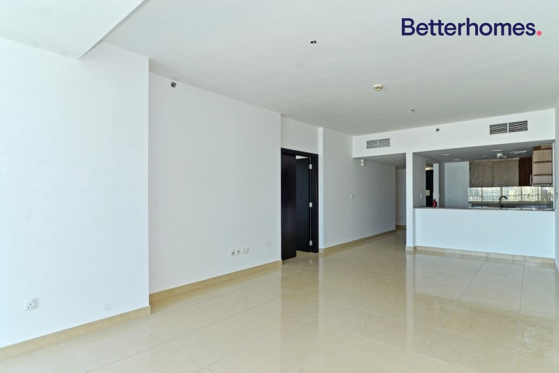 3 Bedrooms Apartment in Laguna Tower