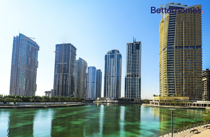 3 Bedrooms Apartment in Laguna Tower
