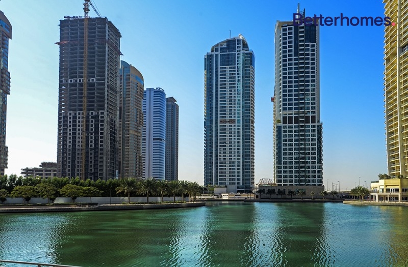 3 Bedrooms Apartment in Laguna Tower