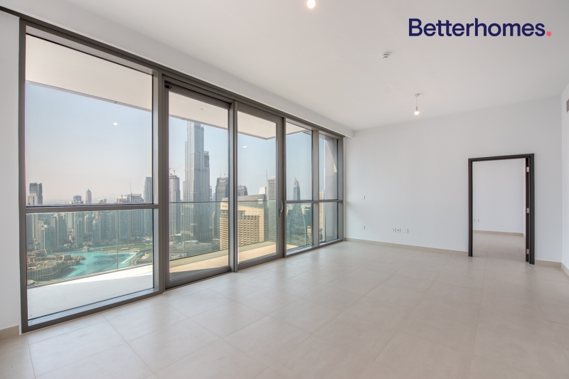 3 Bedrooms Apartment in Downtown Views