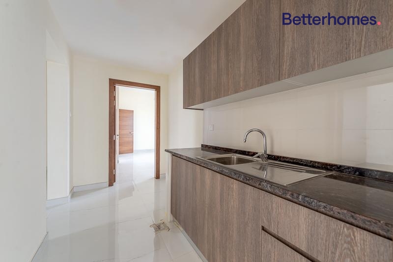 5 Bedrooms Villa in Al Sufouh 1