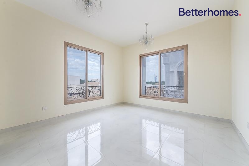 5 Bedrooms Villa in Al Sufouh 1