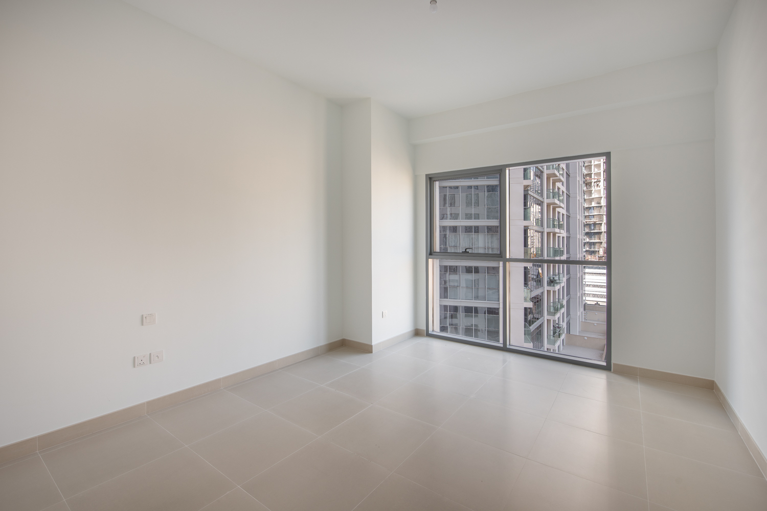 1 Bedroom Apartment in Bellevue Tower 2