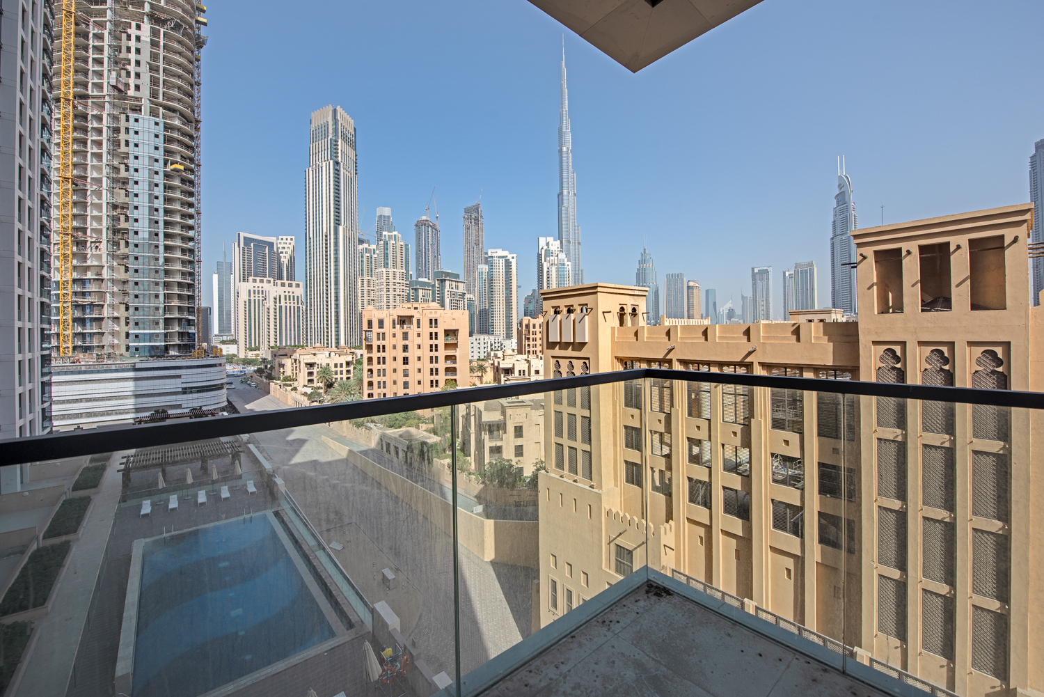 1 Bedroom Apartment in Bellevue Tower 2