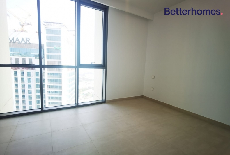 2 Bedrooms Apartment in Downtown Views