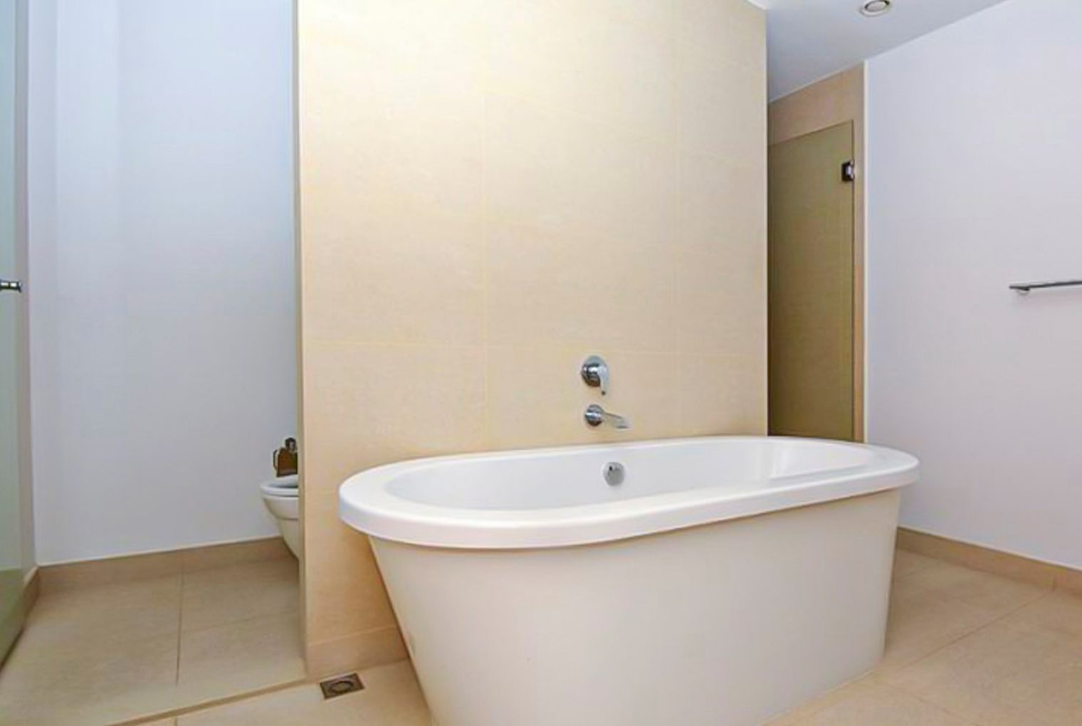 2 Bedrooms Apartment in Building D