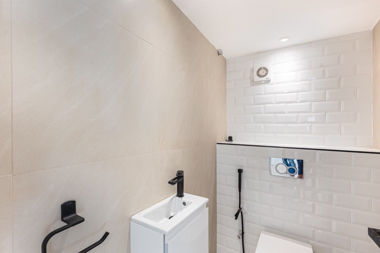 4 Bedrooms Villa in Meadows 1