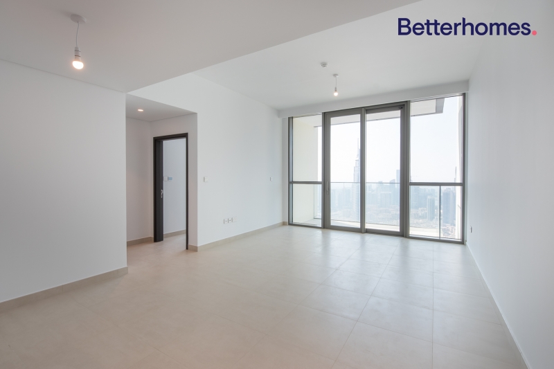 3 Bedrooms Apartment in Downtown Views