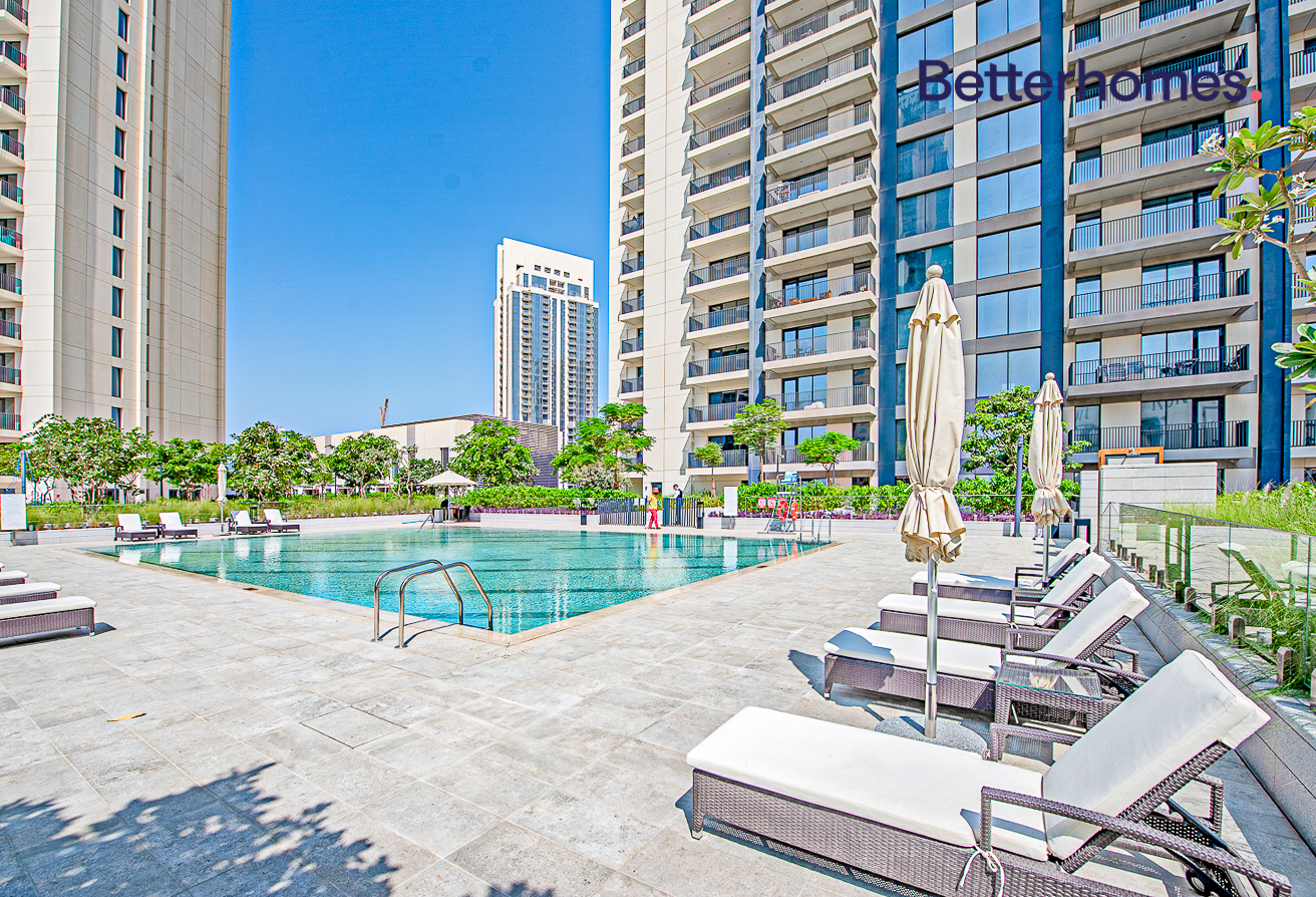3 Bedrooms Apartment in Creek Horizon Tower 2