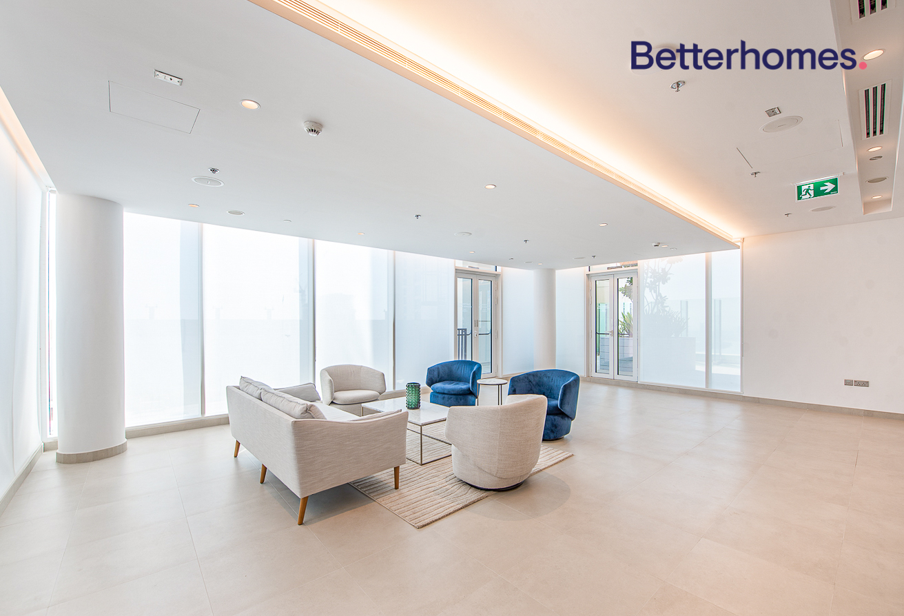 3 Bedrooms Apartment in Creek Horizon Tower 2