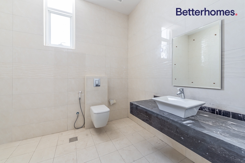 5 Bedrooms Villa in Al Ruwayyah