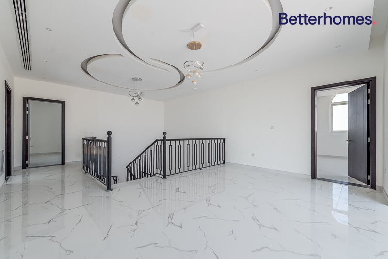 5 Bedrooms Villa in Al Ruwayyah