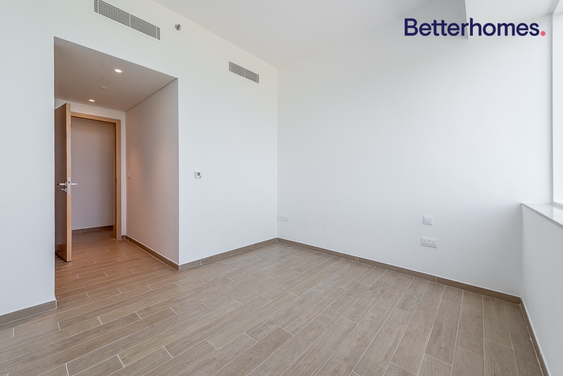 3 Bedrooms Apartment in Mayan 2