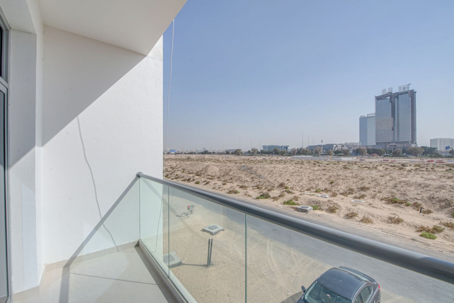 3 Bedrooms Apartment in Blue Reef Building