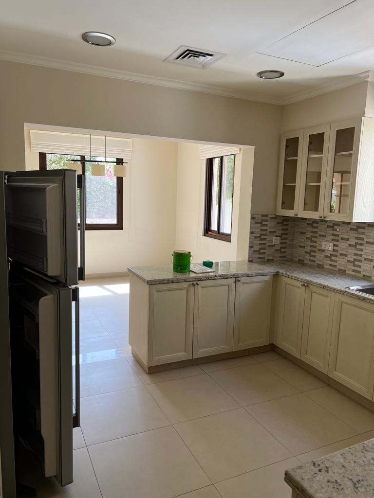 3 Bedrooms Villa in Lila