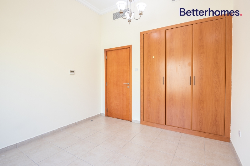3 Bedrooms Villa in Mirdif Villas