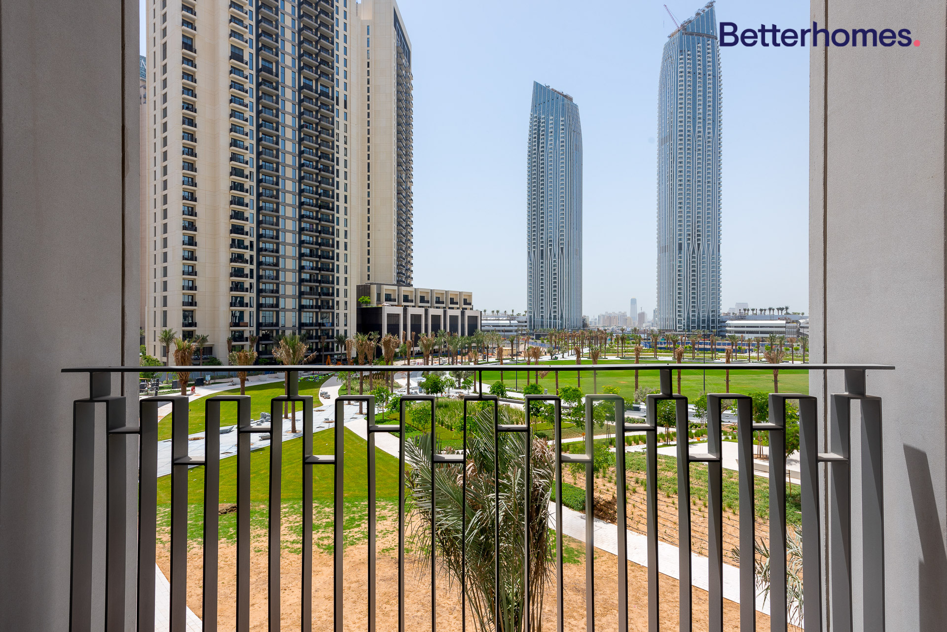 3 Bedrooms Townhouse in Creek Gate Tower 1