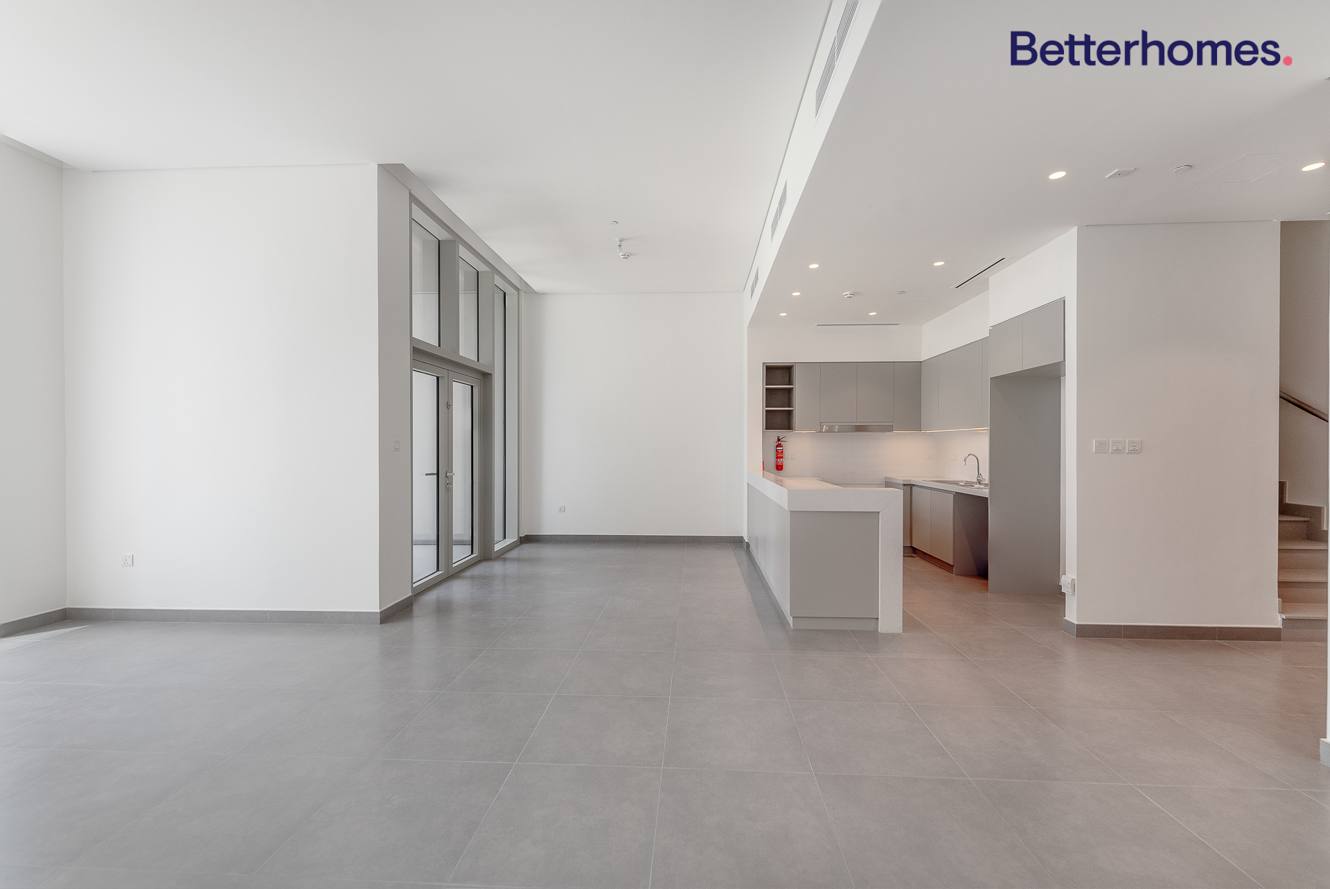 3 Bedrooms Townhouse in Creek Gate Tower 1