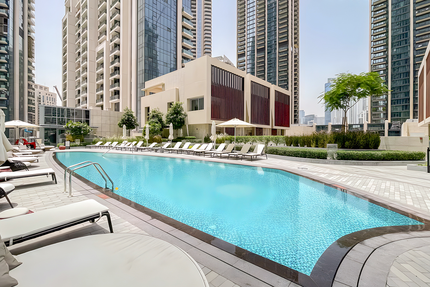 3 Bedrooms Apartment in Opera Grand