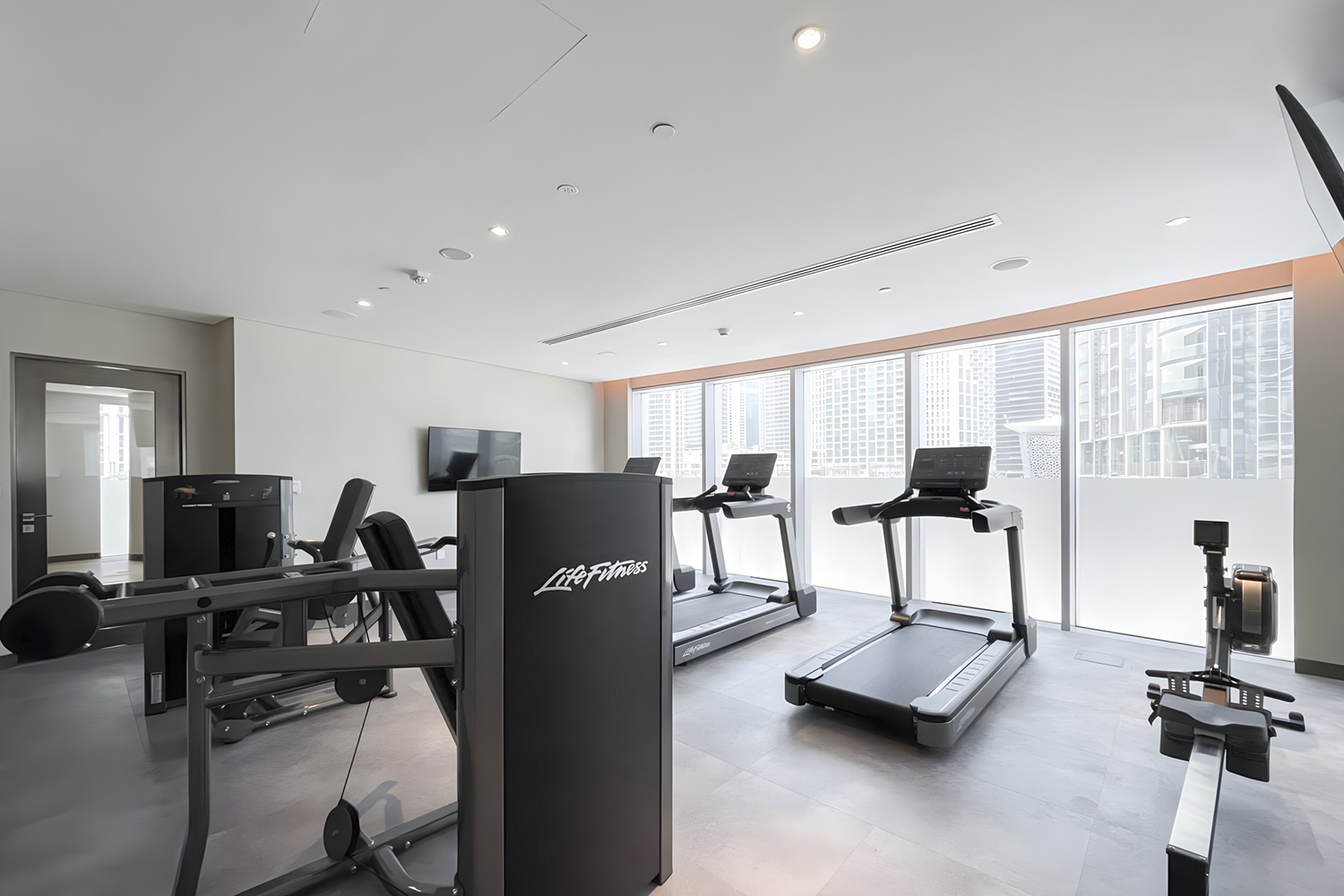 3 Bedrooms Apartment in Opera Grand