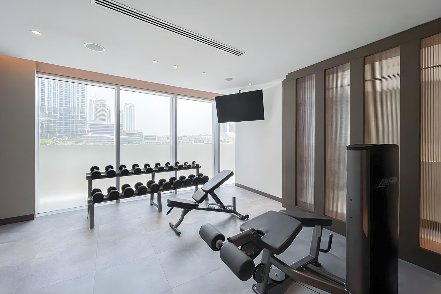 3 Bedrooms Apartment in Opera Grand