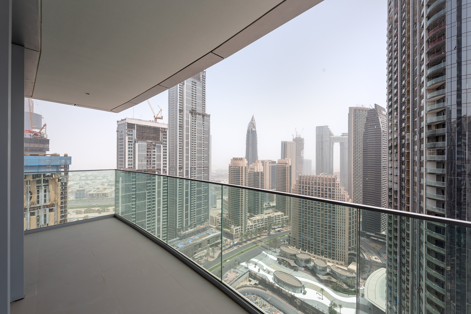 3 Bedrooms Apartment in Opera Grand