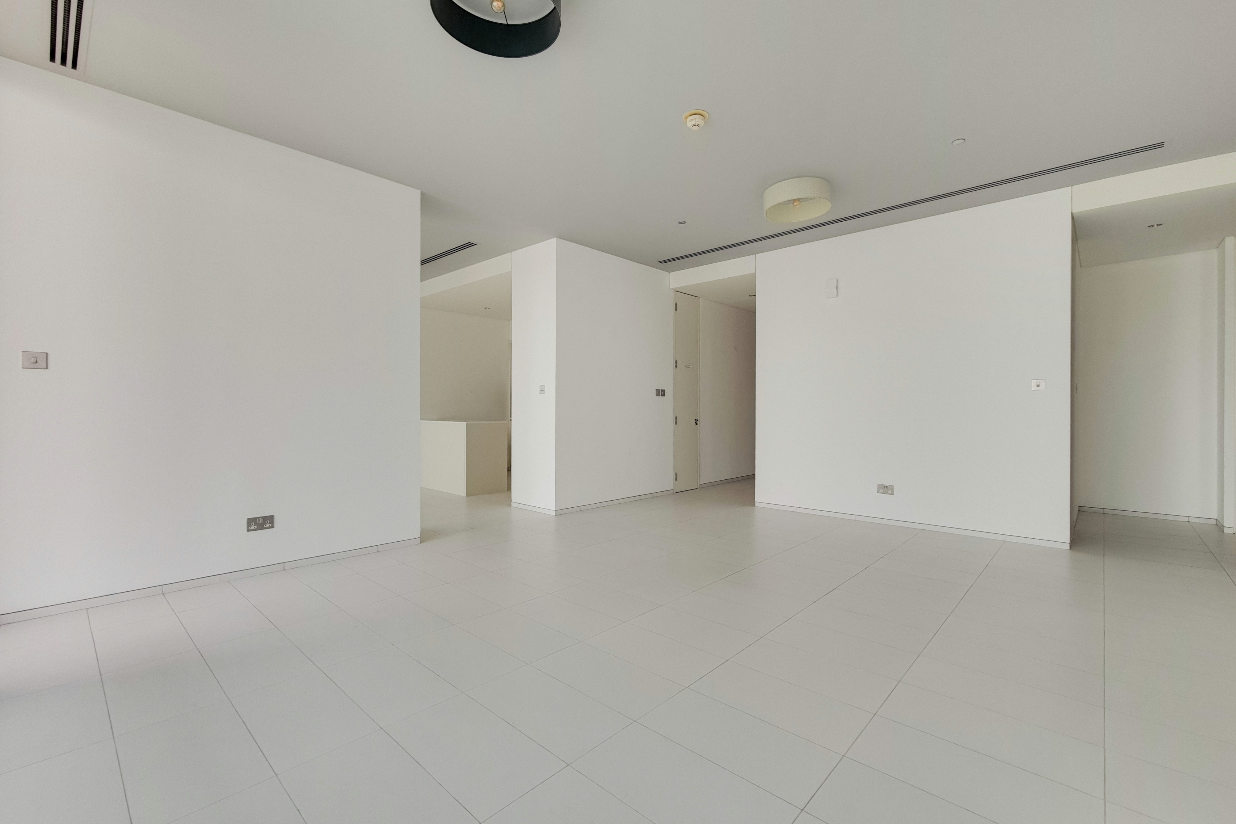 2 Bedrooms Apartment in Index Tower
