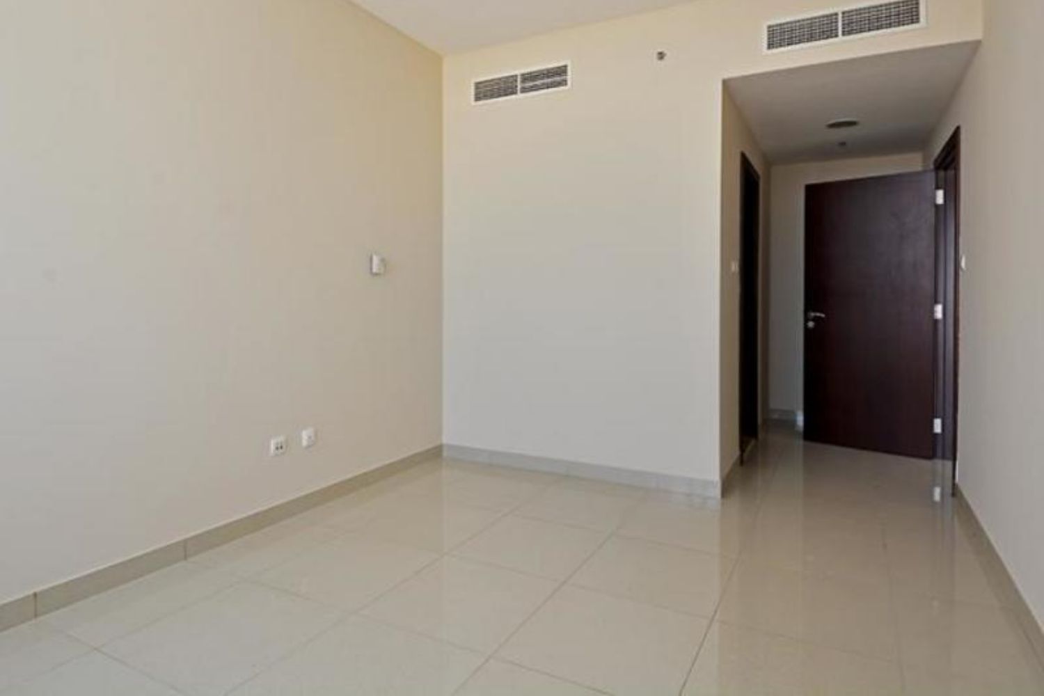 1 Bedroom Apartment in The Manhattan Tower