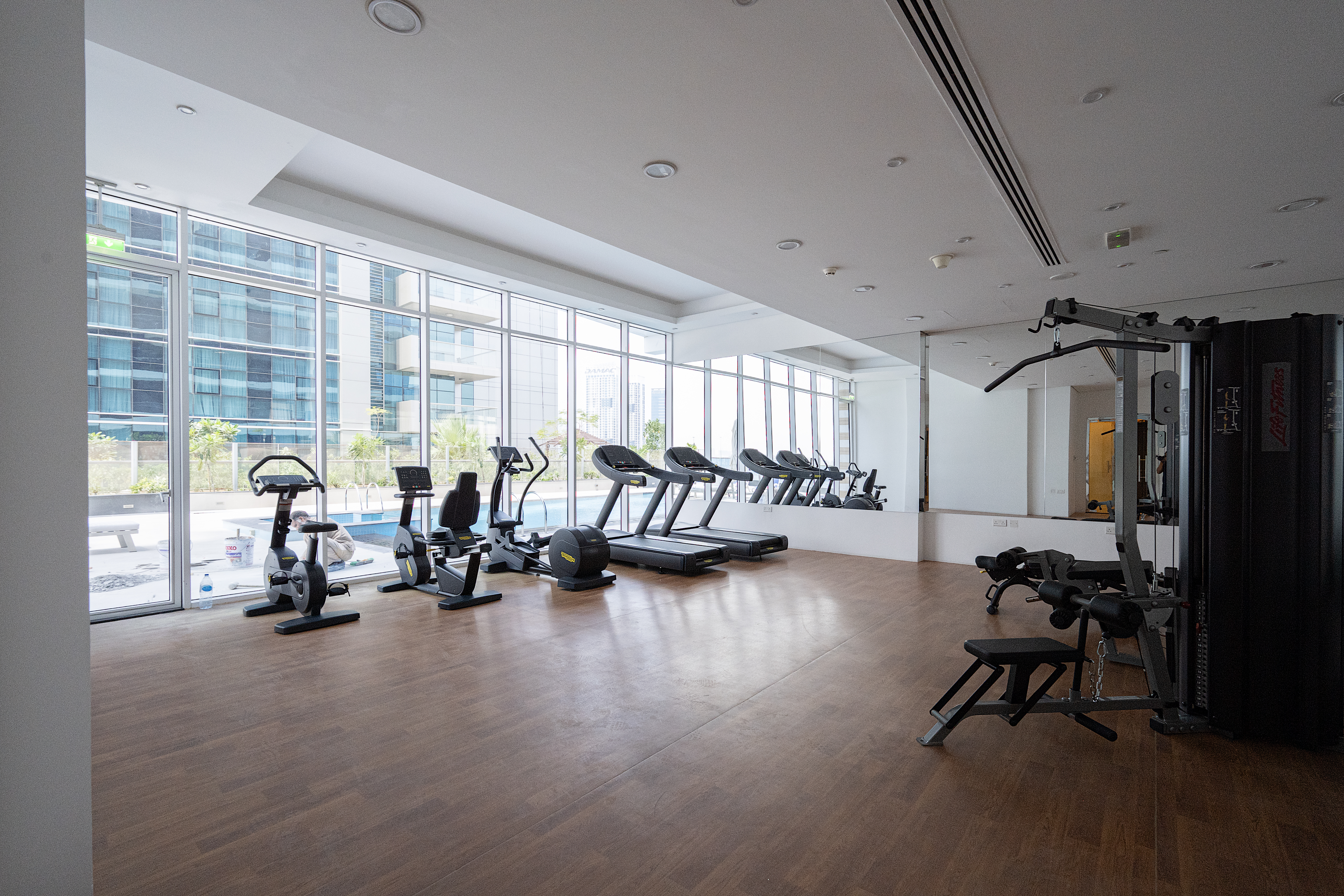 1 Bedroom Apartment in Waves Tower