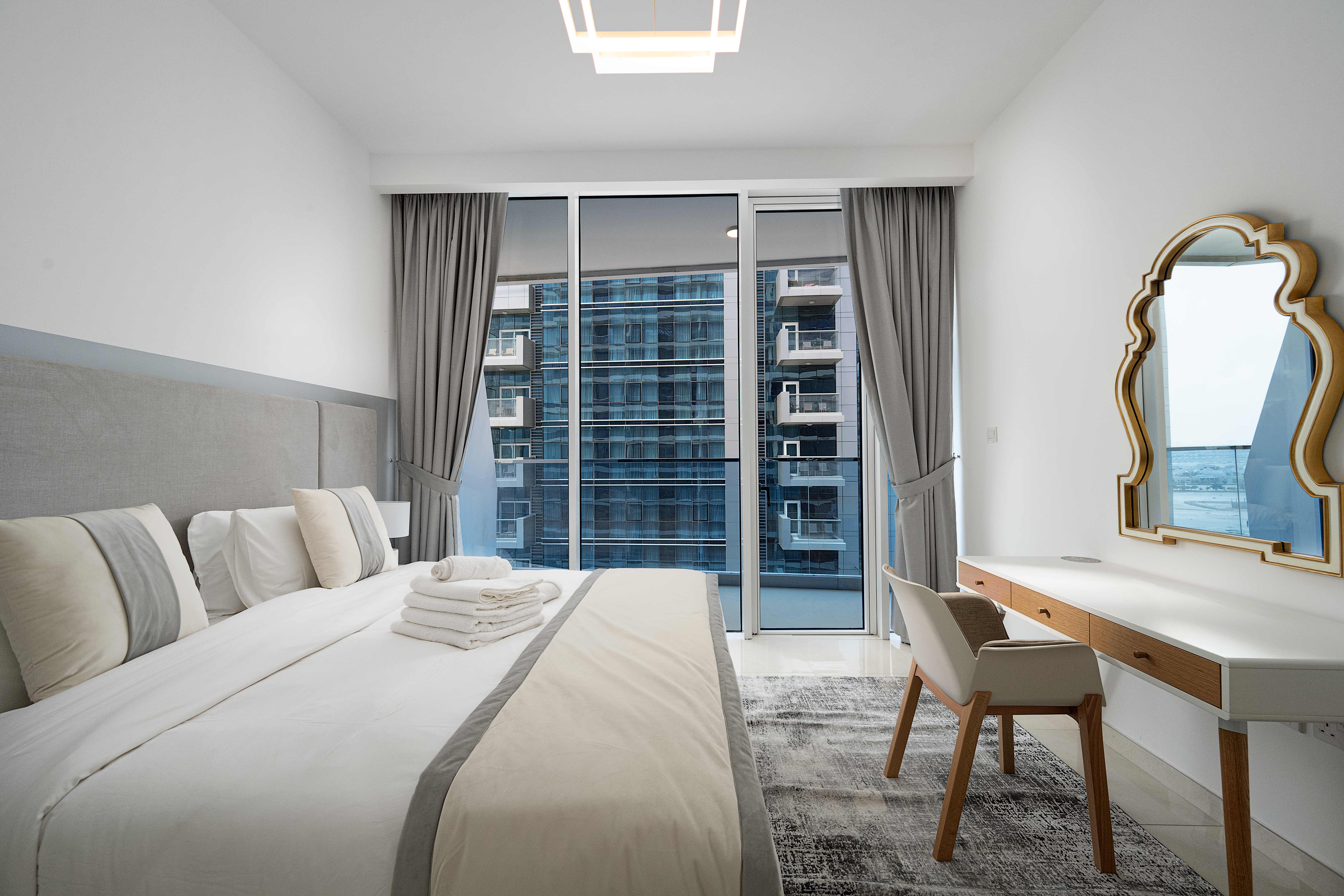 1 Bedroom Apartment in Waves Tower