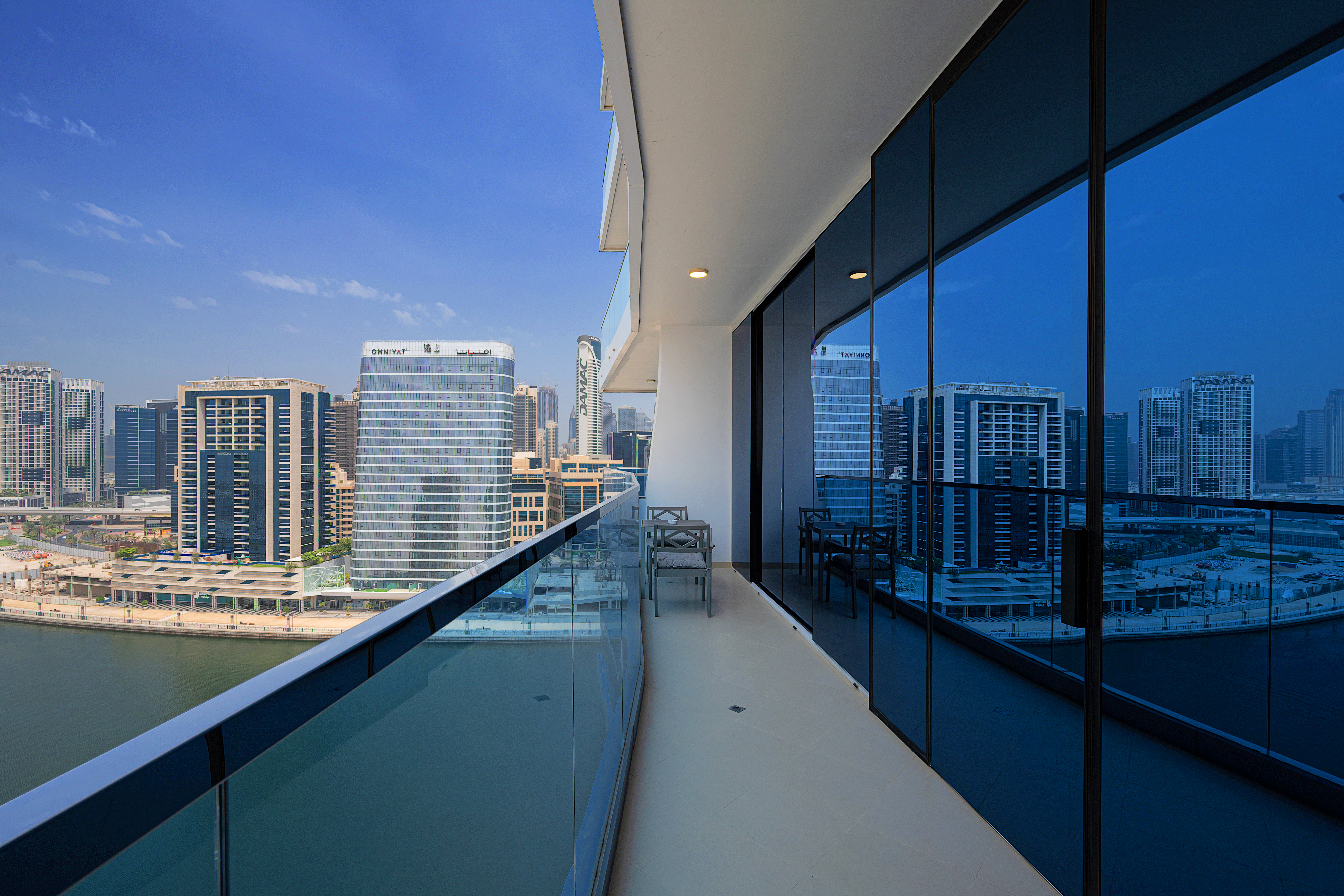 1 Bedroom Apartment in Waves Tower