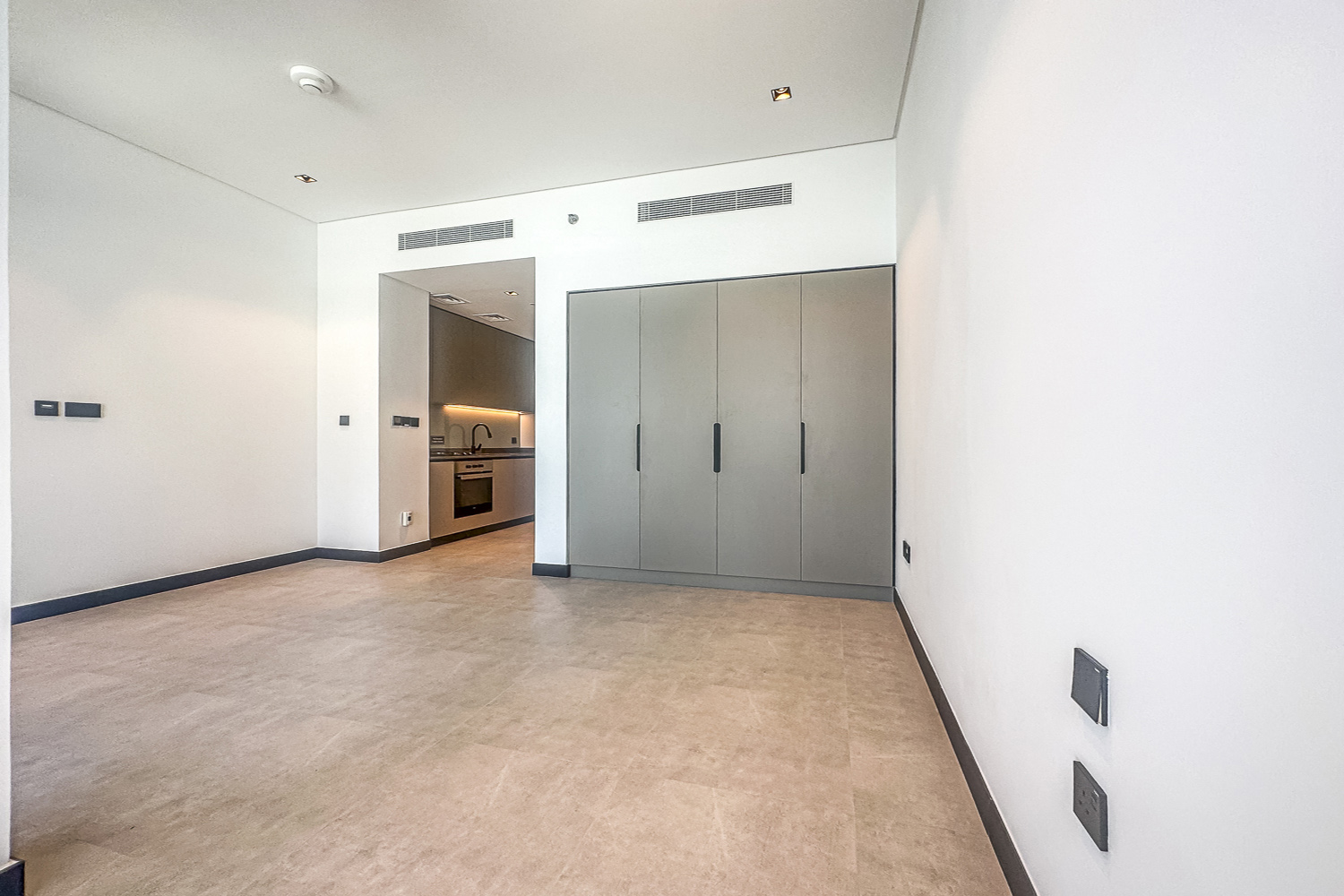  Apartment in 15 Northside