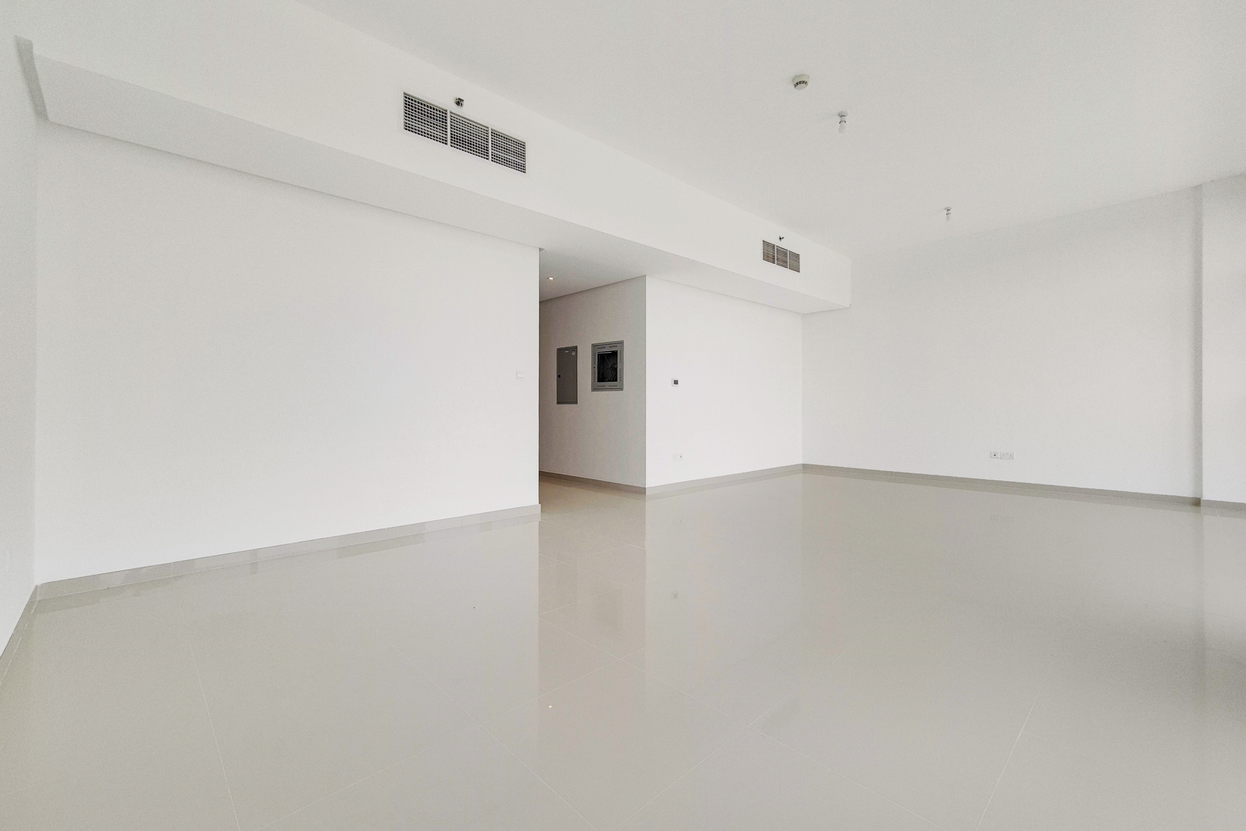 2 Bedrooms Apartment in Golf Promenade