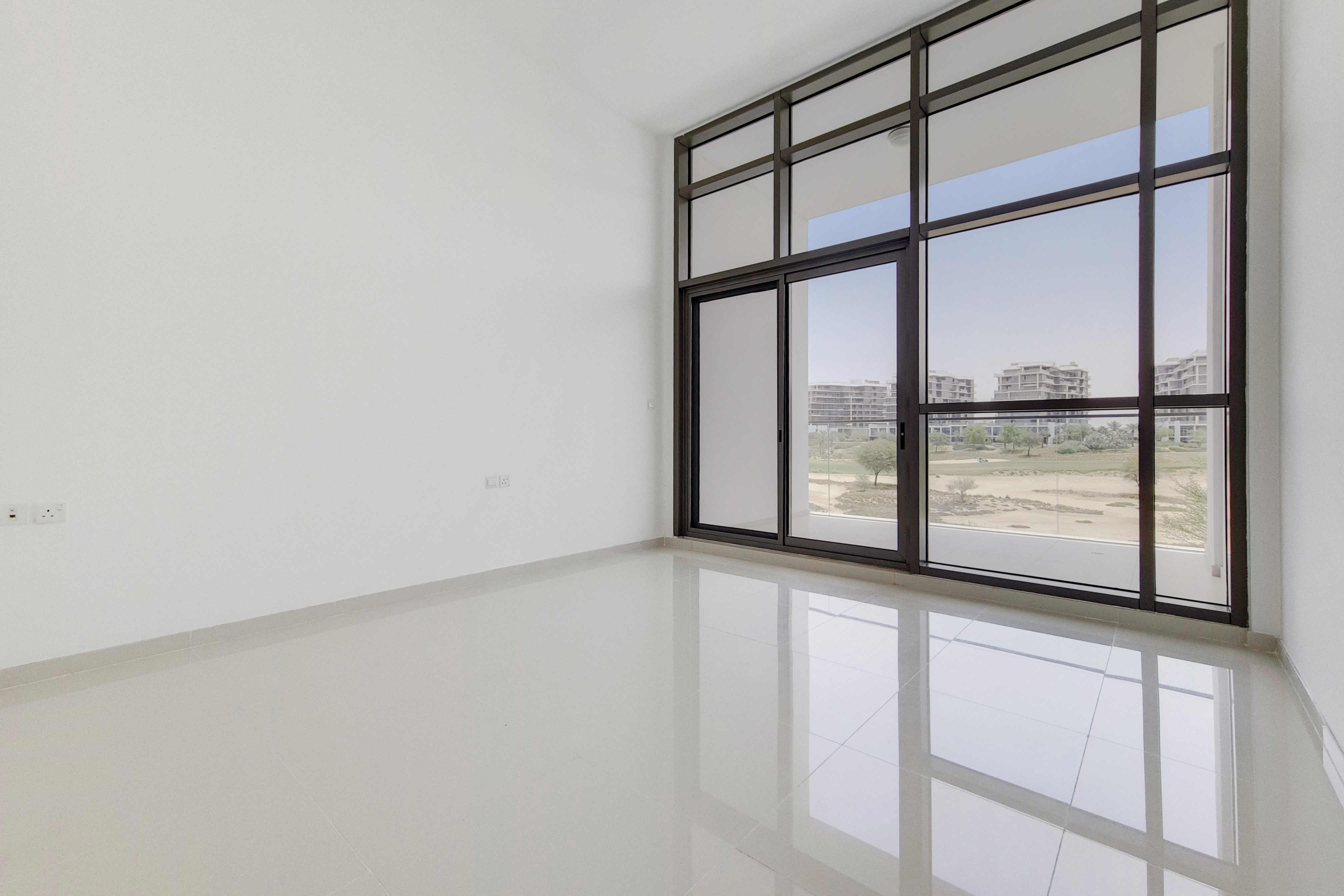 2 Bedrooms Apartment in Golf Promenade