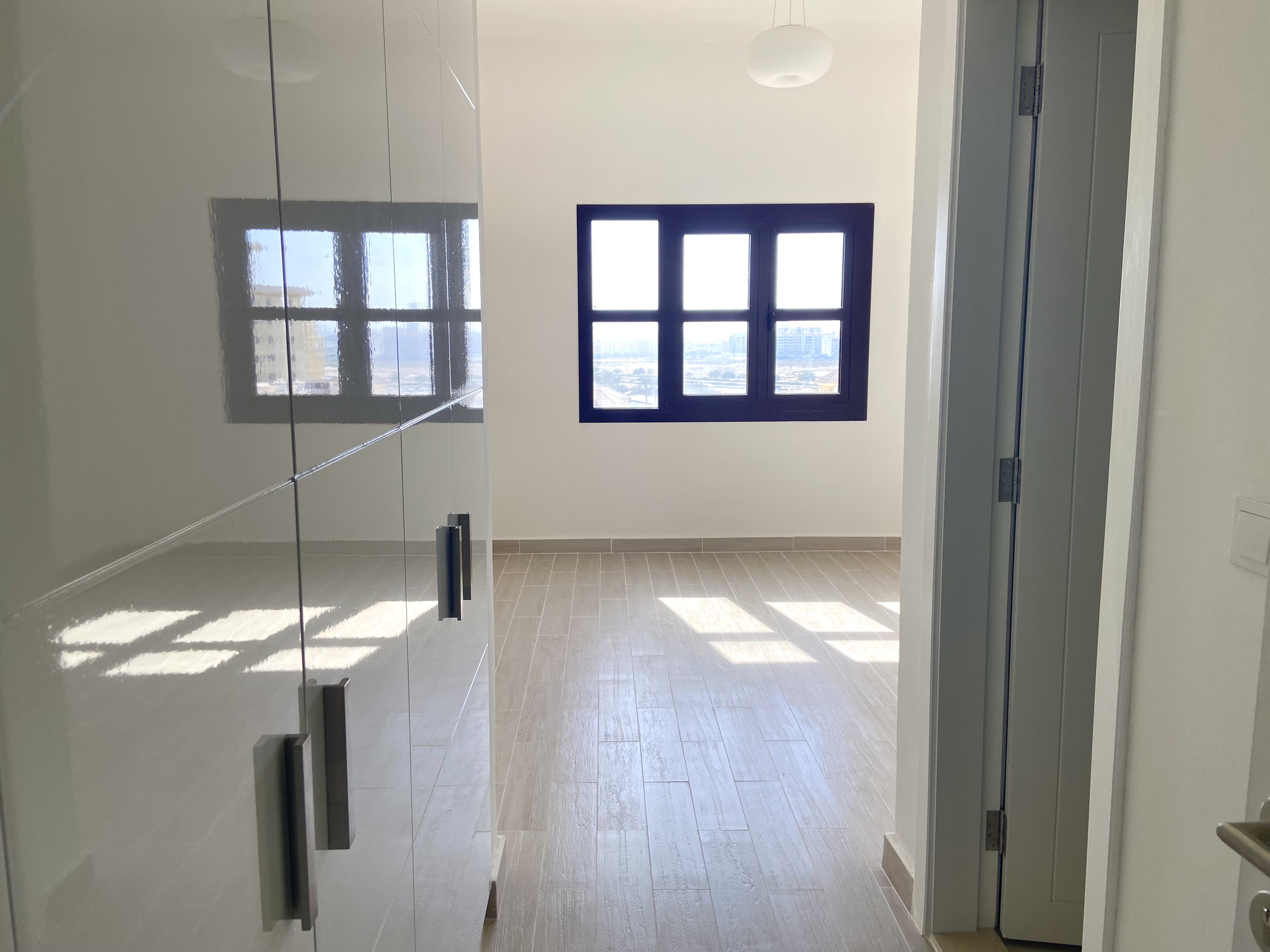 3 Bedrooms Apartment in Al Andalus Tower F