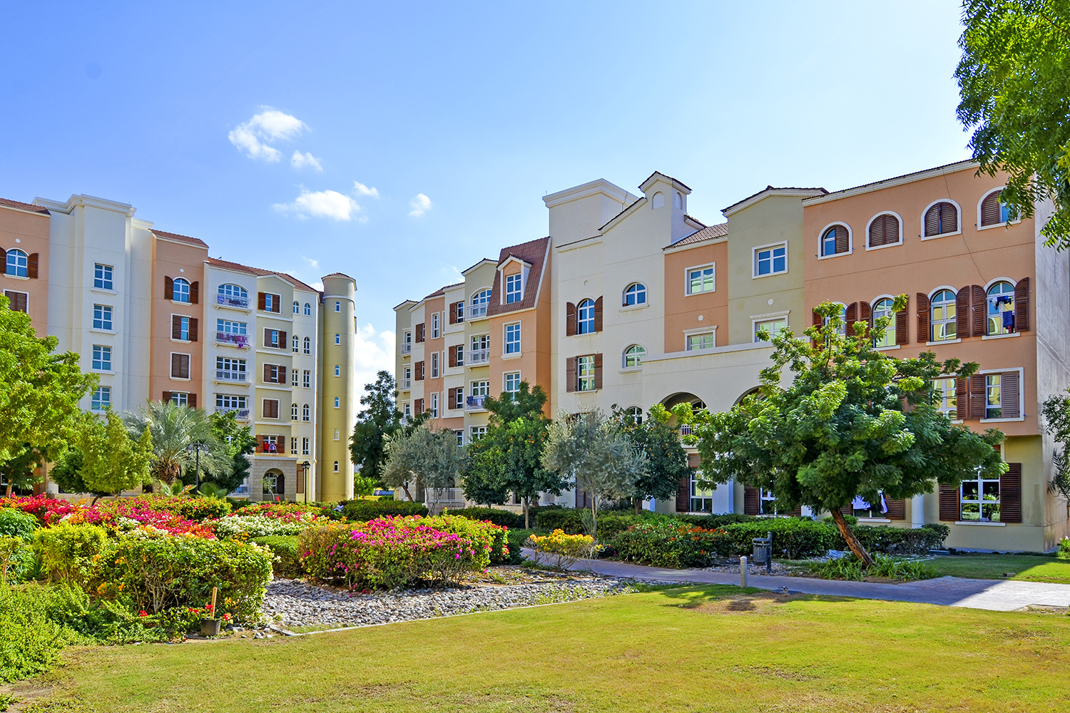 1 Bedroom Apartment in Building 38 to Building 107