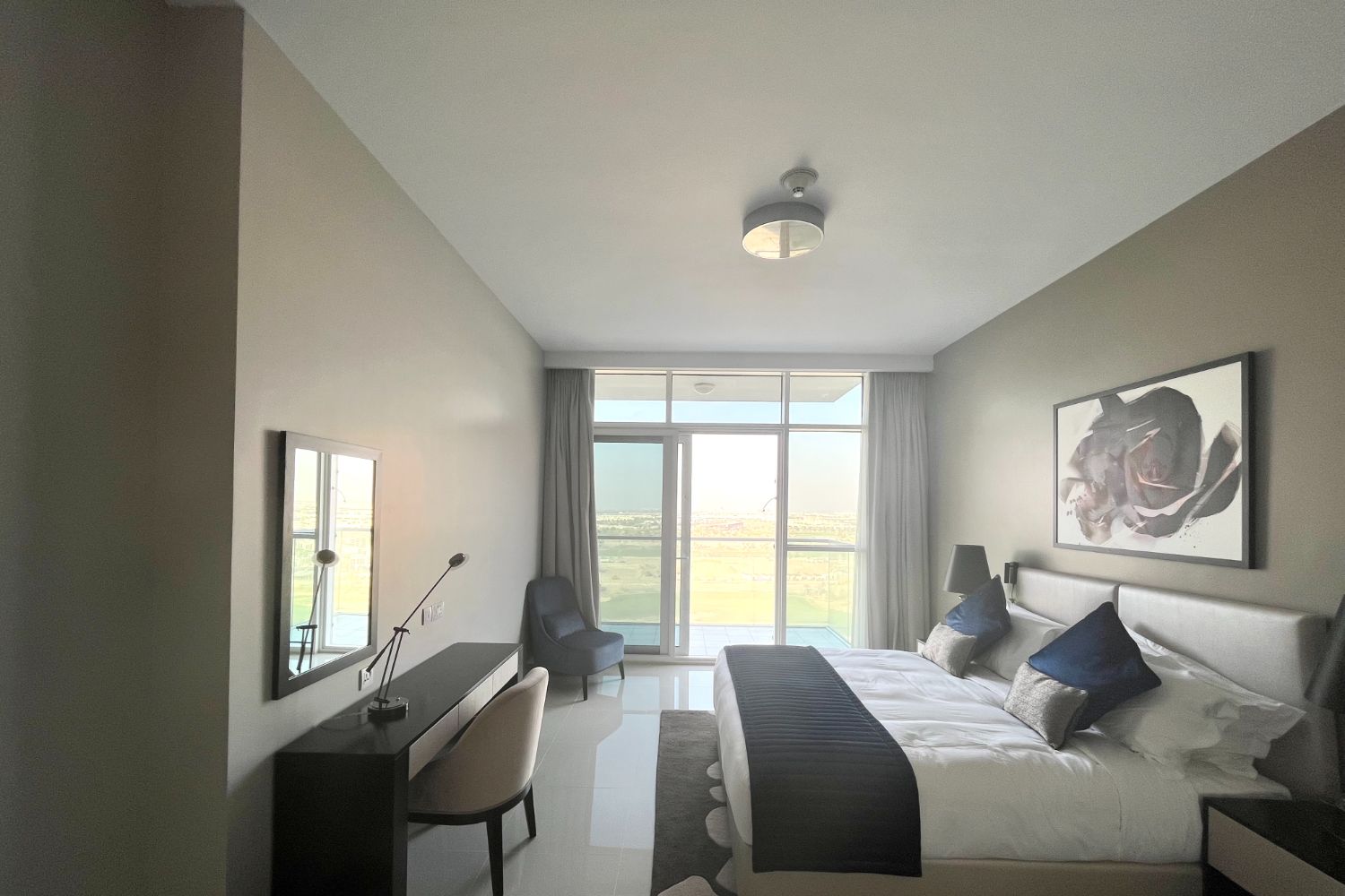 1 Bedroom Apartment in Artesia C