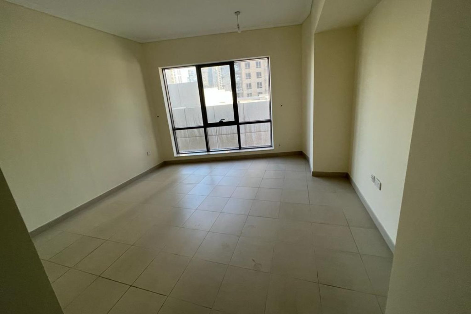 2 Bedrooms Apartment in South Ridge 4