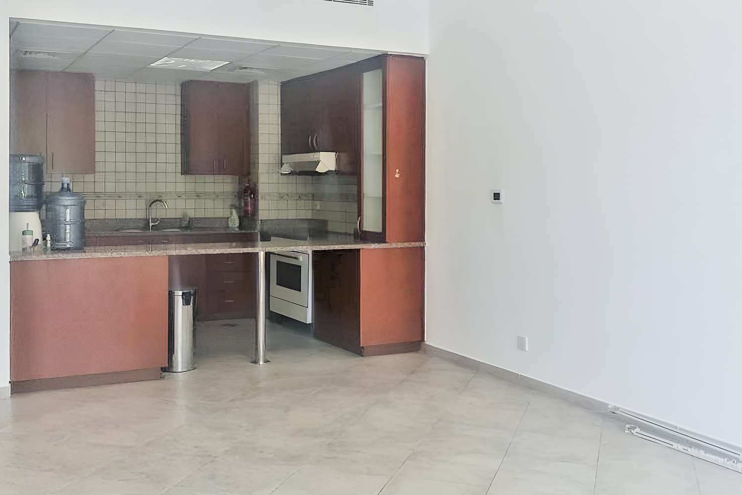 2 Bedrooms Apartment in Marlowe House 2
