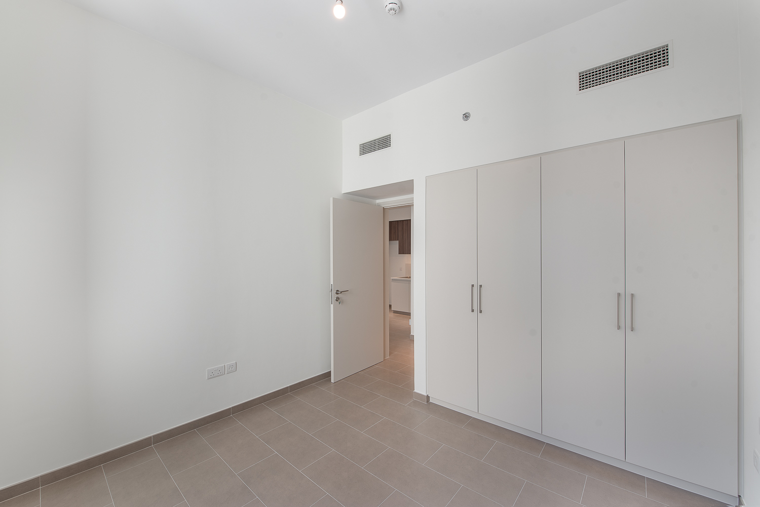 1 Bedroom Apartment in Park Heights 2