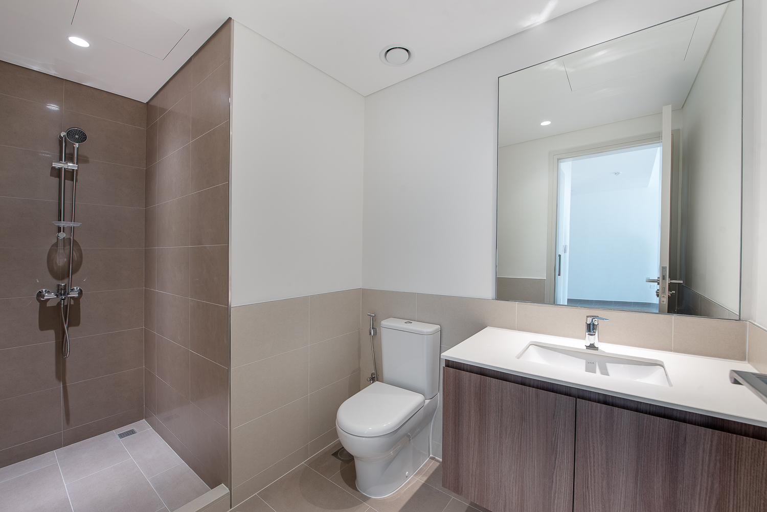 1 Bedroom Apartment in Park Heights 2