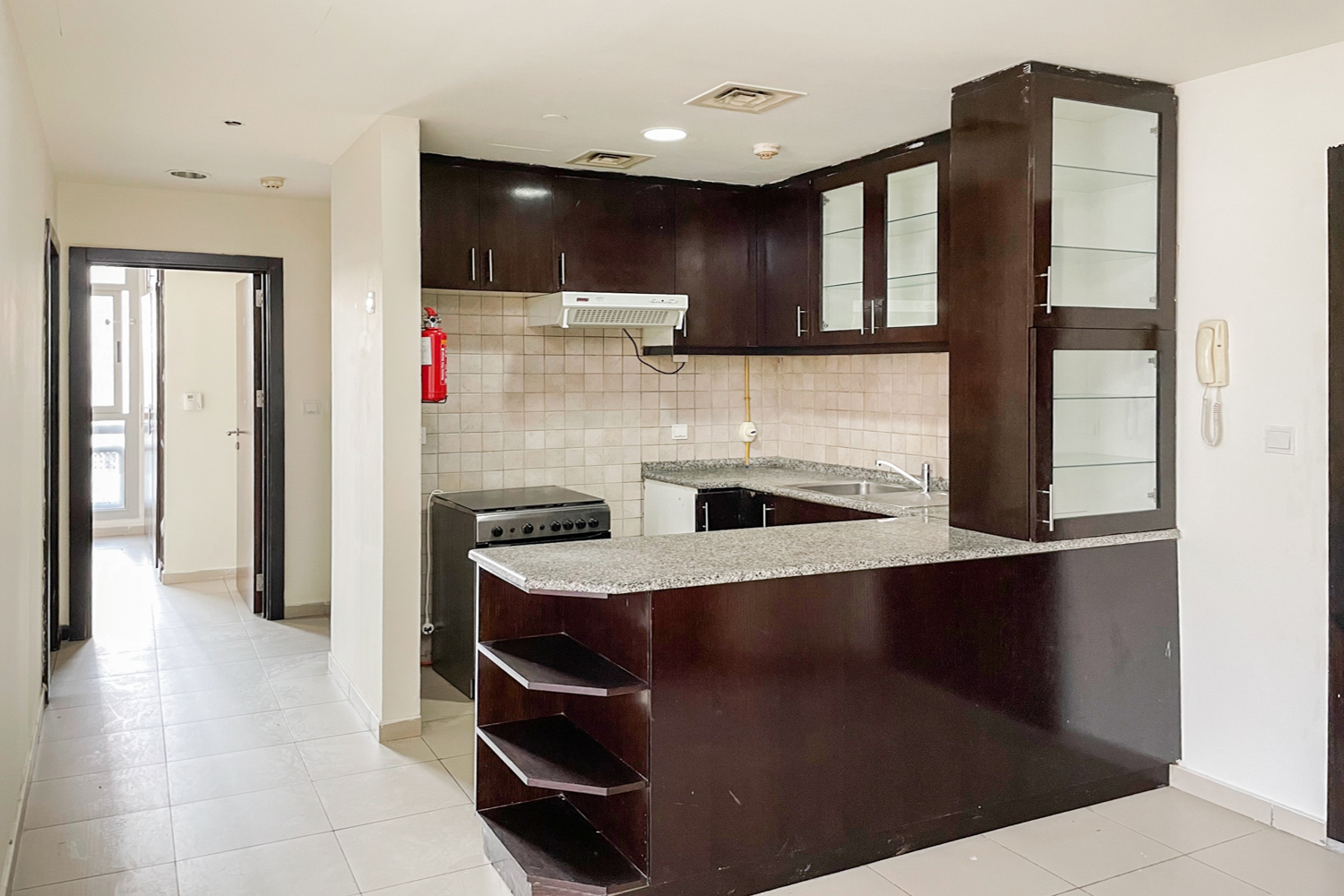 2 Bedrooms Apartment in Oasis Residence