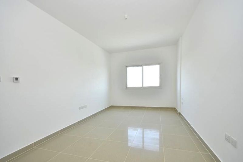 2 Bedrooms Apartment in Tower 6